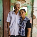 Avec son mari, madame DIN garde un souvenir terrifiant de la derniÃ¨re grande tempÃªte de 2005, qui a submergÃ© leur maison.