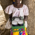 Marie Zidouemba Yameogo, village de Yali, commune de Piela. Burkina Faso. Elle appartient à un groupement de femmes qui ont toutes fait l’acquisition d’un kit solaire.